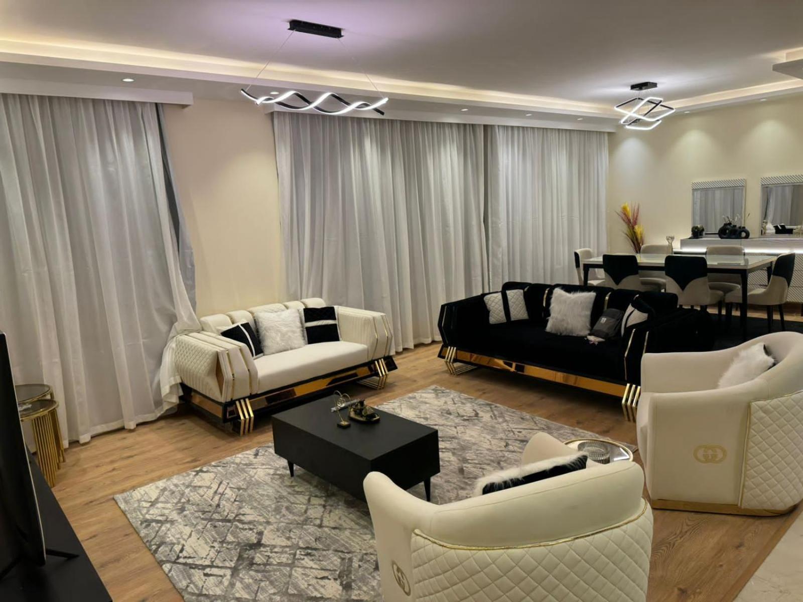 In Sodic Eastown Apartment *
